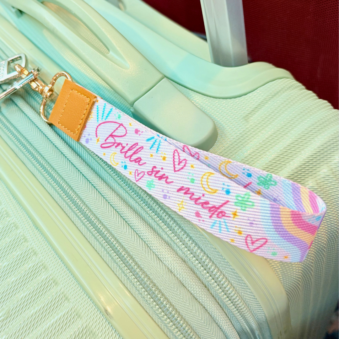 Brilla Sin Miedo Short Lanyard
